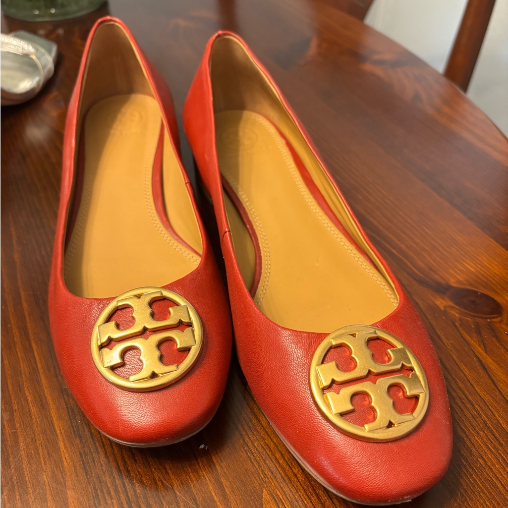 Tory Burch Red Chelsea Ballet Heel With Gold Emblem Size 9.5